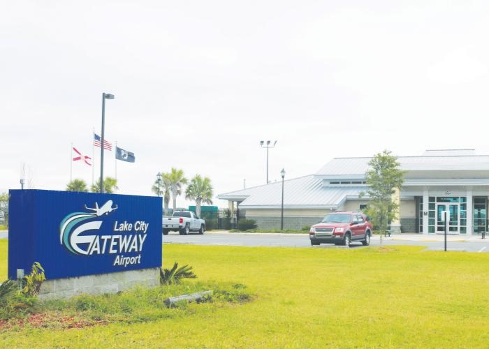 Main entrance and sign of Lake City Gateway Airport in Lake City Florida.